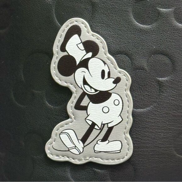 Disney SKINNYDIP LONDON Mickey Mouse Backpack - Picture 11 of 14
